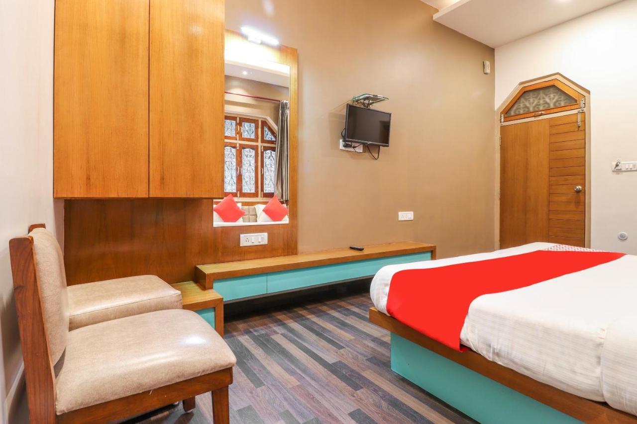 Oyo 26781 Hotel Raghupati Ayodhya Exteriér fotografie